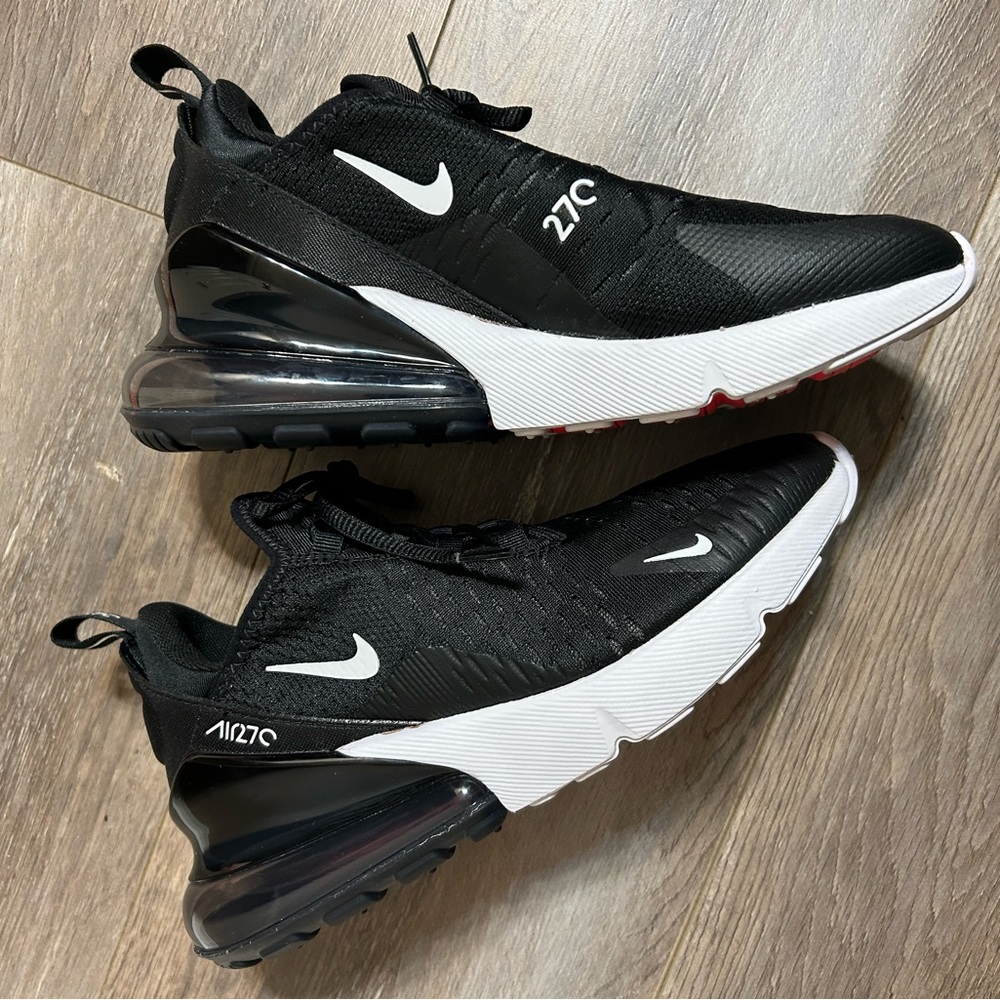 Nike Air Max 270 Sport Sneaker, big kid size 5Y